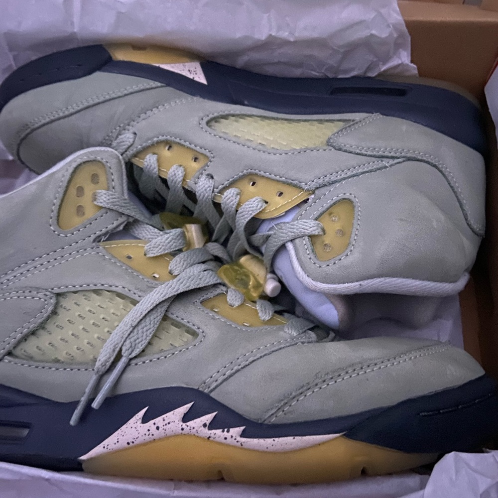 Jordan 5 Retro “Jade Horizon”